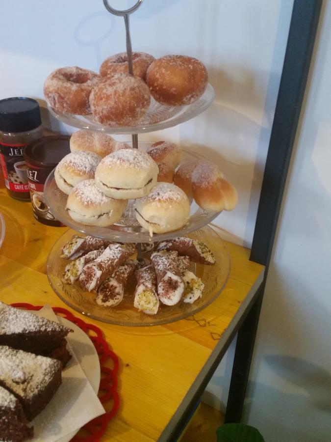 Bed & Breakfast L'officina Di Apollo 2*