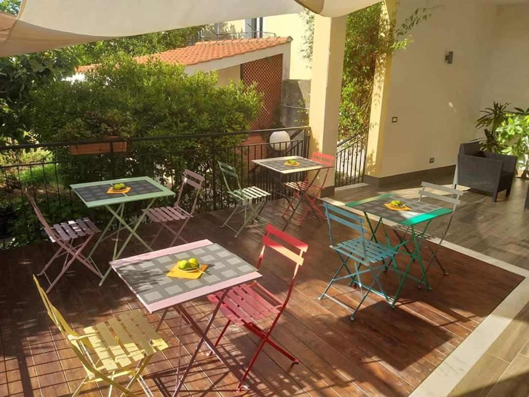 L'officina Di Apollo Bed & Breakfast 2*