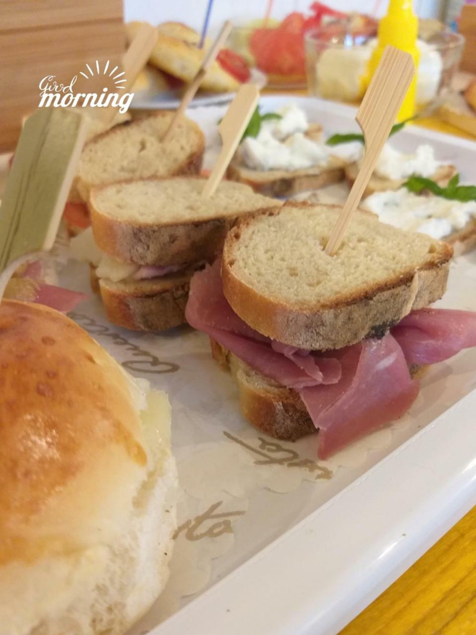 Bed & Breakfast L'officina Di Apollo 2*